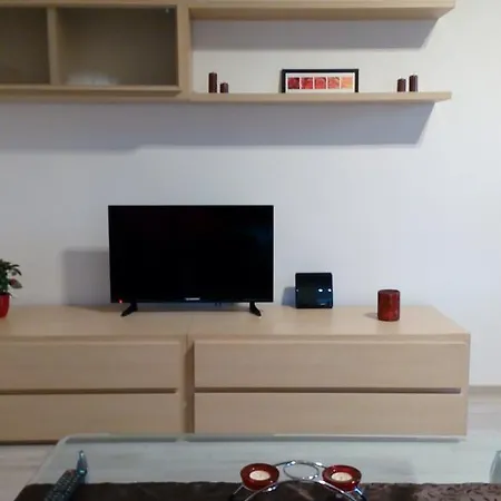 Lägenhet Mija Apartman S Vinnym Sklipkem, Zahradou A Grilem